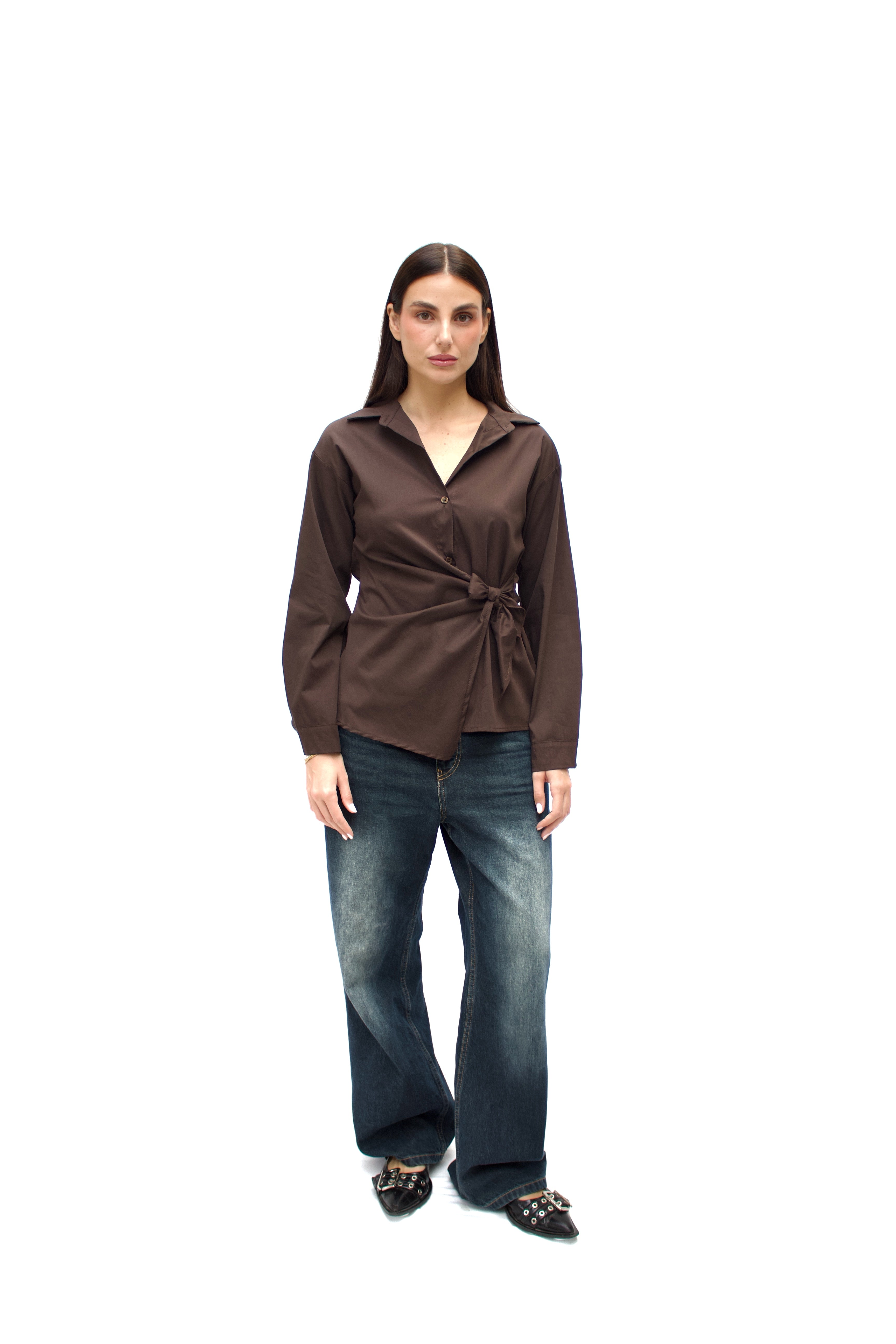 Camicia con nodo in vita