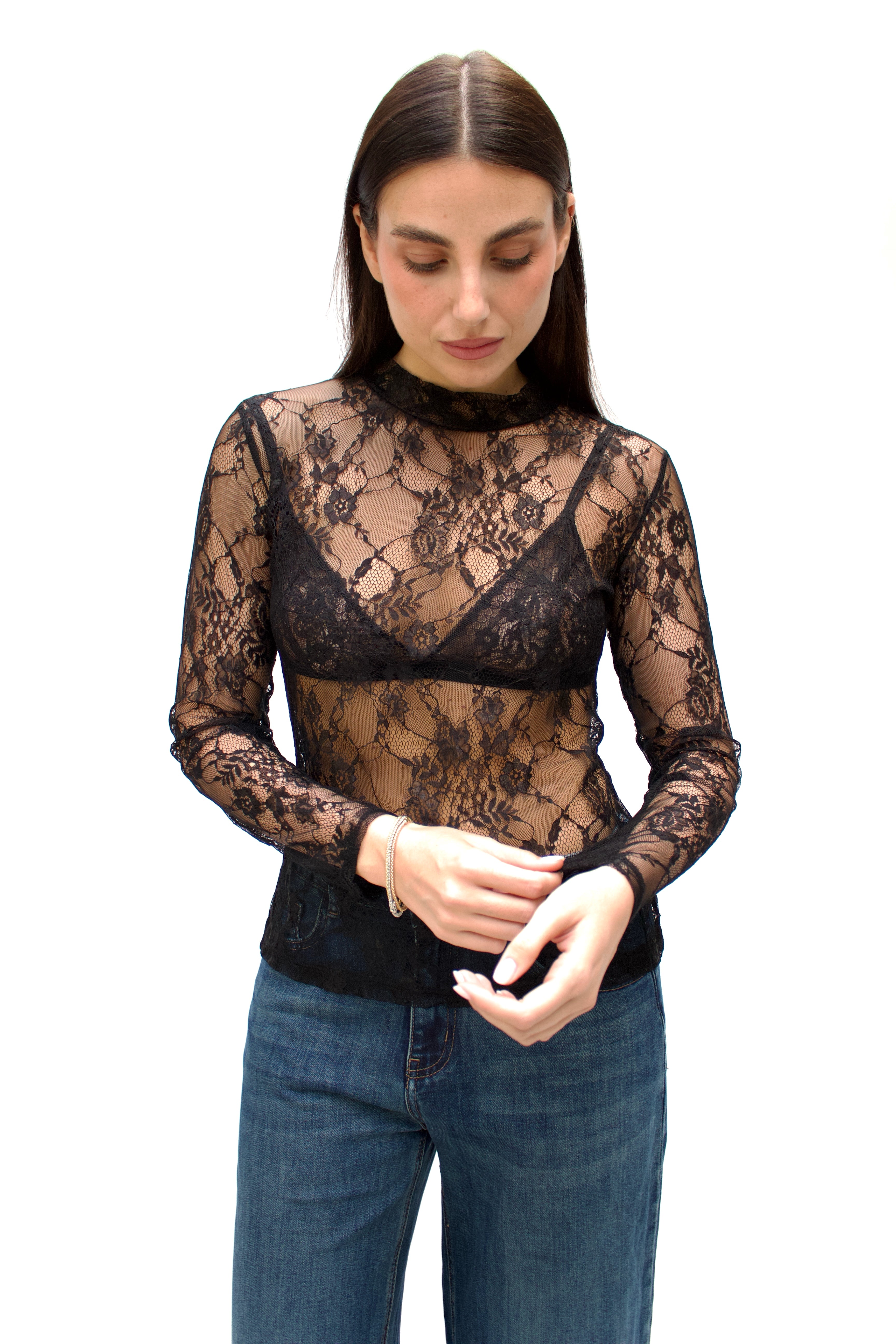 Maglia in pizzo nera