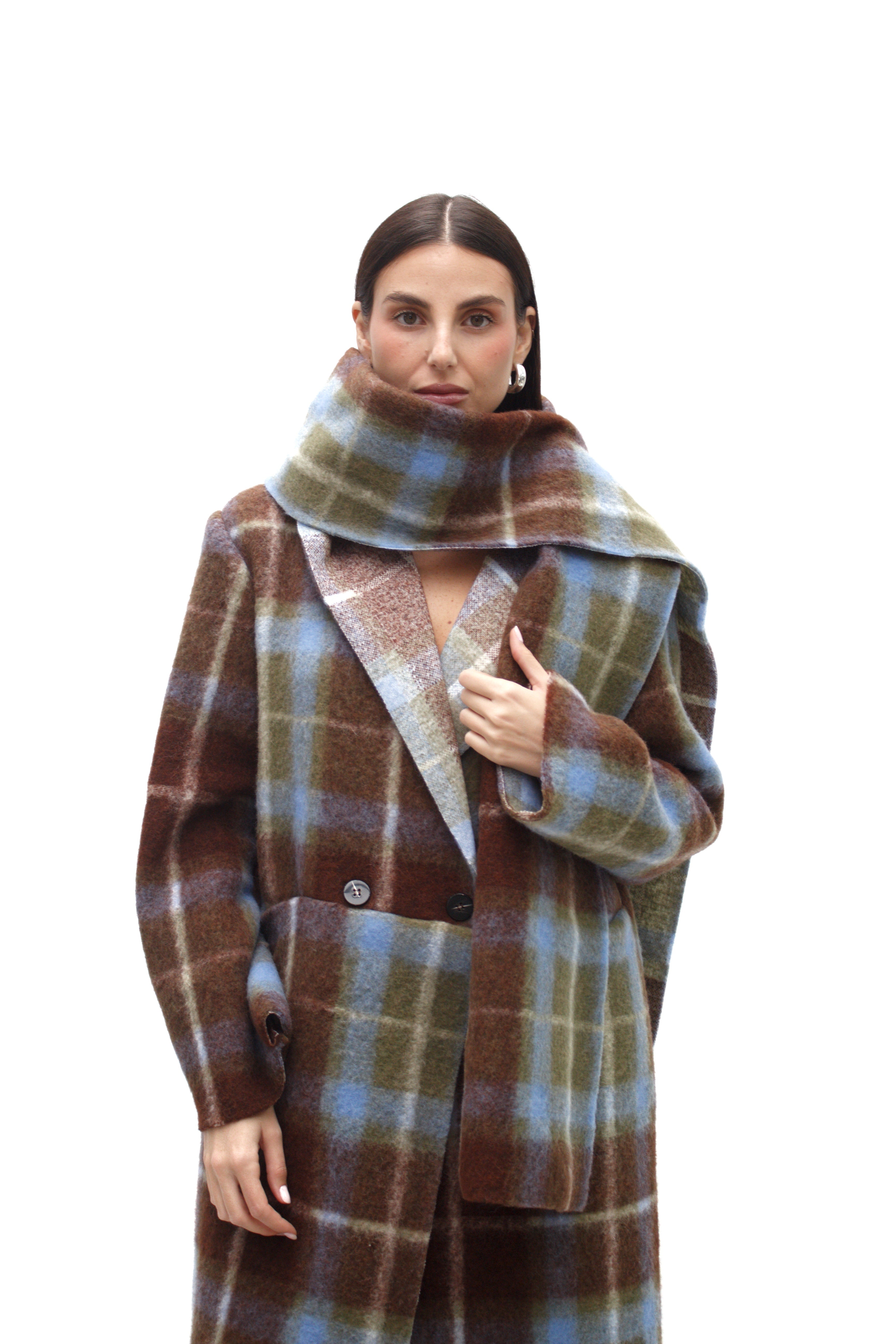 Cappotto in lana cotta con sciarpa